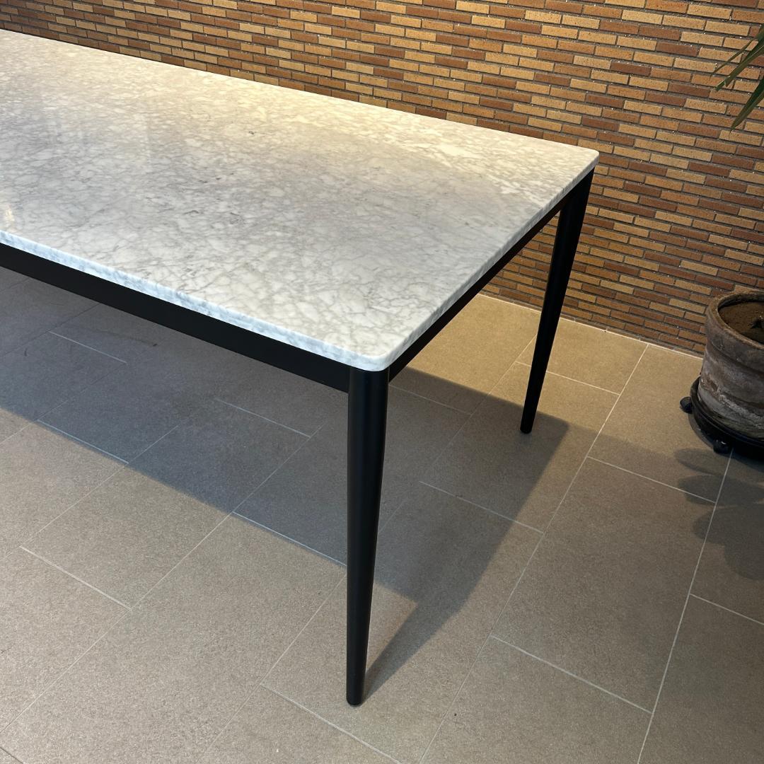 ♥ＡＬＭＯＮＩＡ/アルモニア大理石ダイニングテーブル　幅１８０