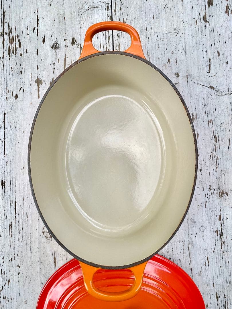 【美品】ルクルーゼ オーバルココット25 鋳物 ホーロー鍋 フランス製