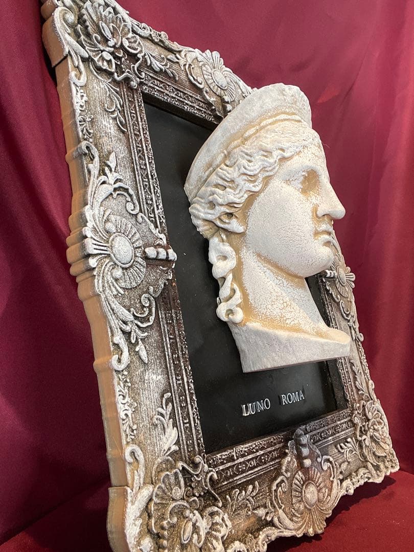 ローマの女神ユノ,またはギリシャの女神ヘラ。女性、愛、そして子供たちの守護神。