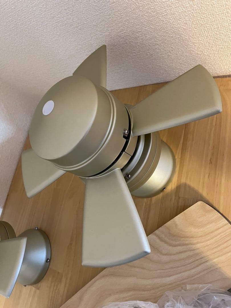 【新品&ほぼ新品】シーリングファン2個セット