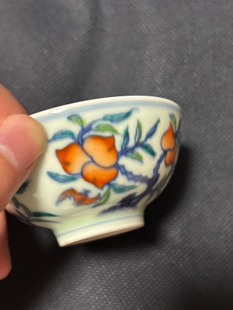 中国清時代 闘彩 寿桃茶碗 盃 豆彩 鬥彩 大清雍正年製