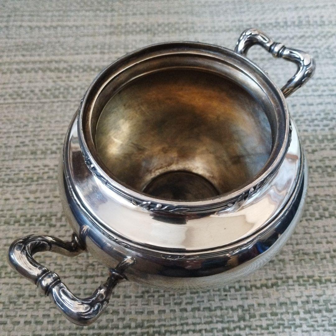 クリストフルガリア　銀器　年代もの ハンドル付き装飾ボウル