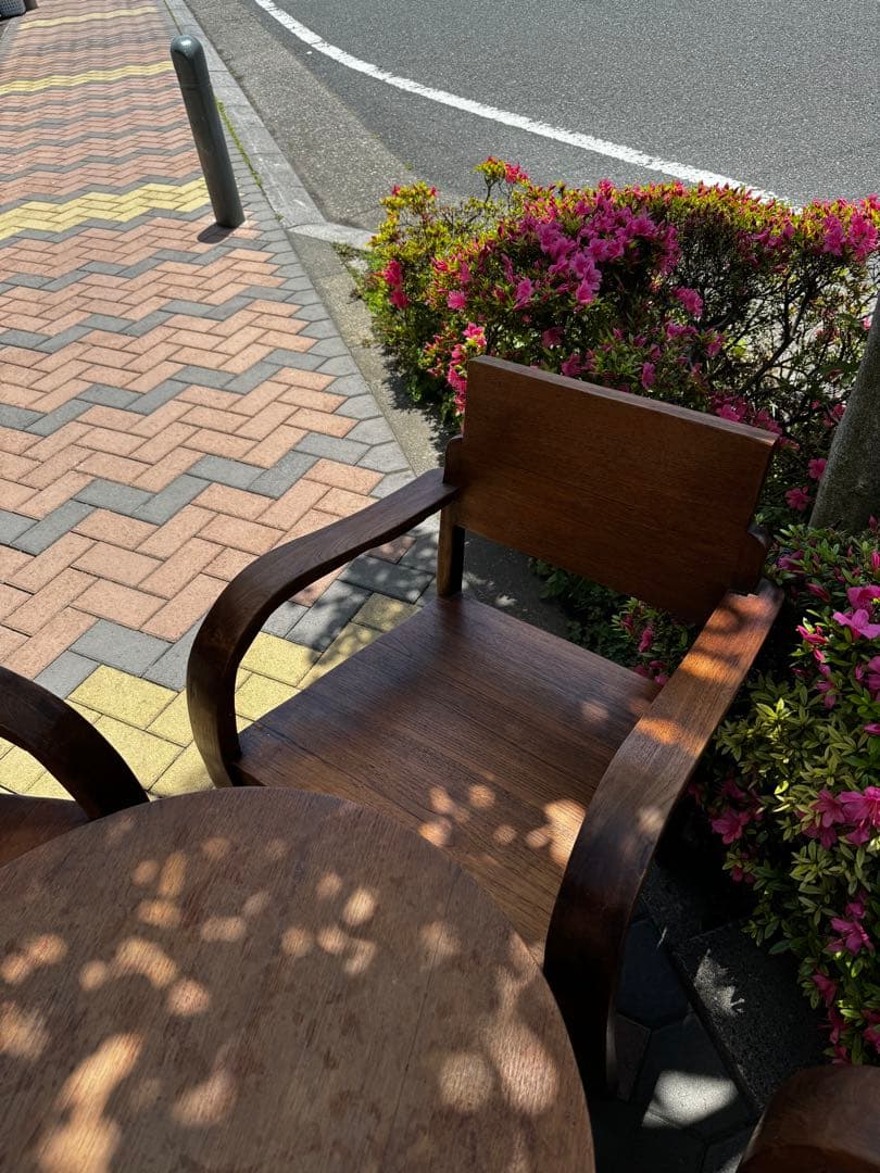 【タイのチェンマイ産】ハンドメイド 木製テーブル&チェア4脚セット (引取限定)