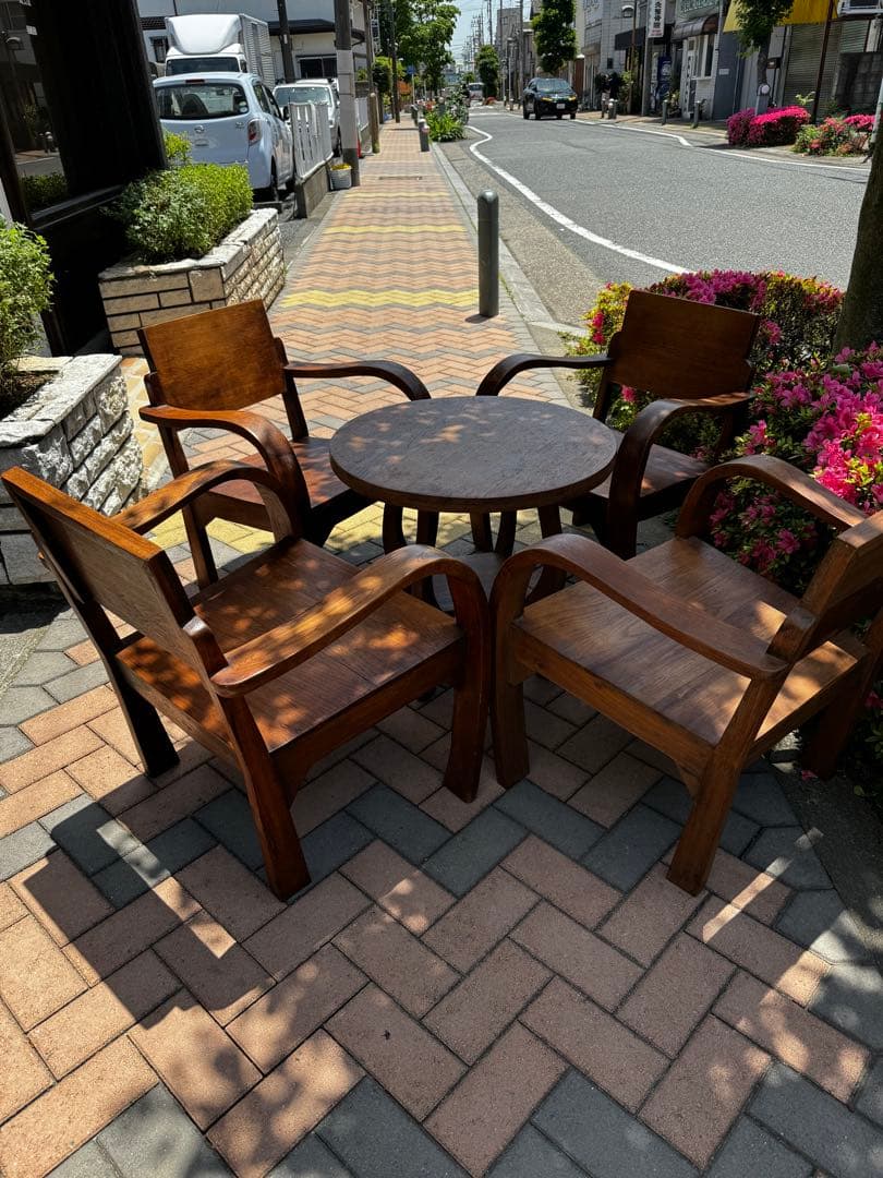 【タイのチェンマイ産】ハンドメイド 木製テーブル&チェア4脚セット (引取限定)