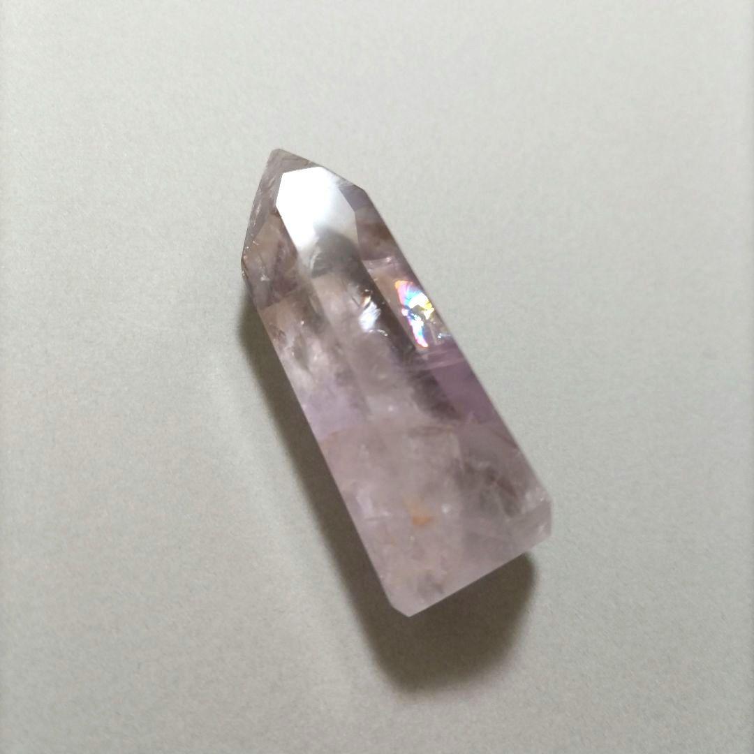 【匿名配送】天然石 蛍光 ファントムアメジスト ポイント ポリッシュ