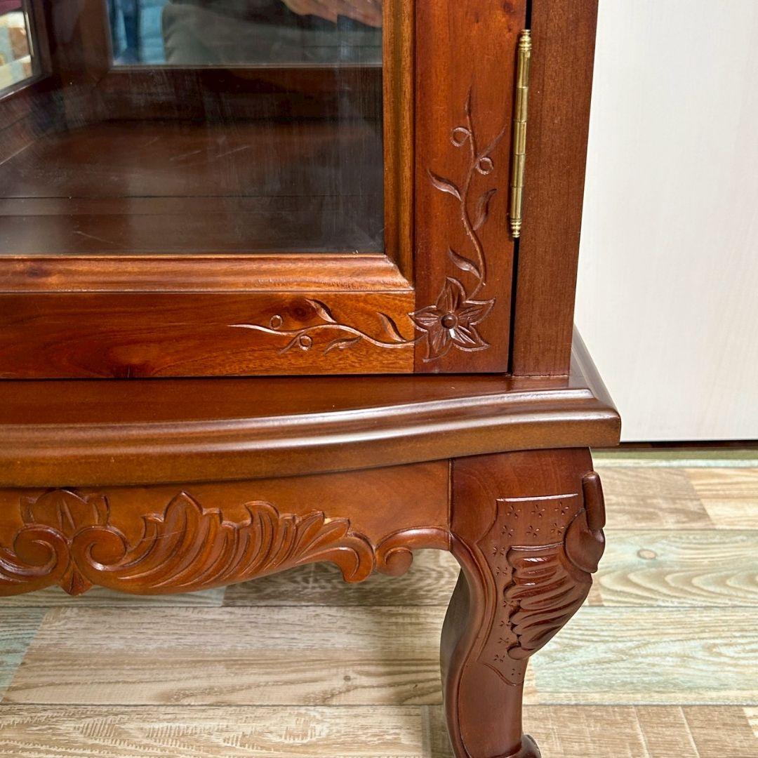 木製キャビネット 猫脚 アンティーク 彫刻 ガラスキャビネット 一点物 希少