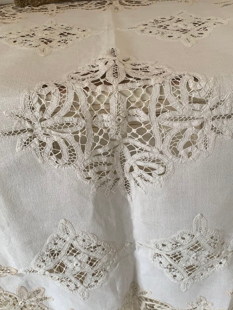 iori バテンレース　テーブルクロス　ハンドワーク　蚤の市