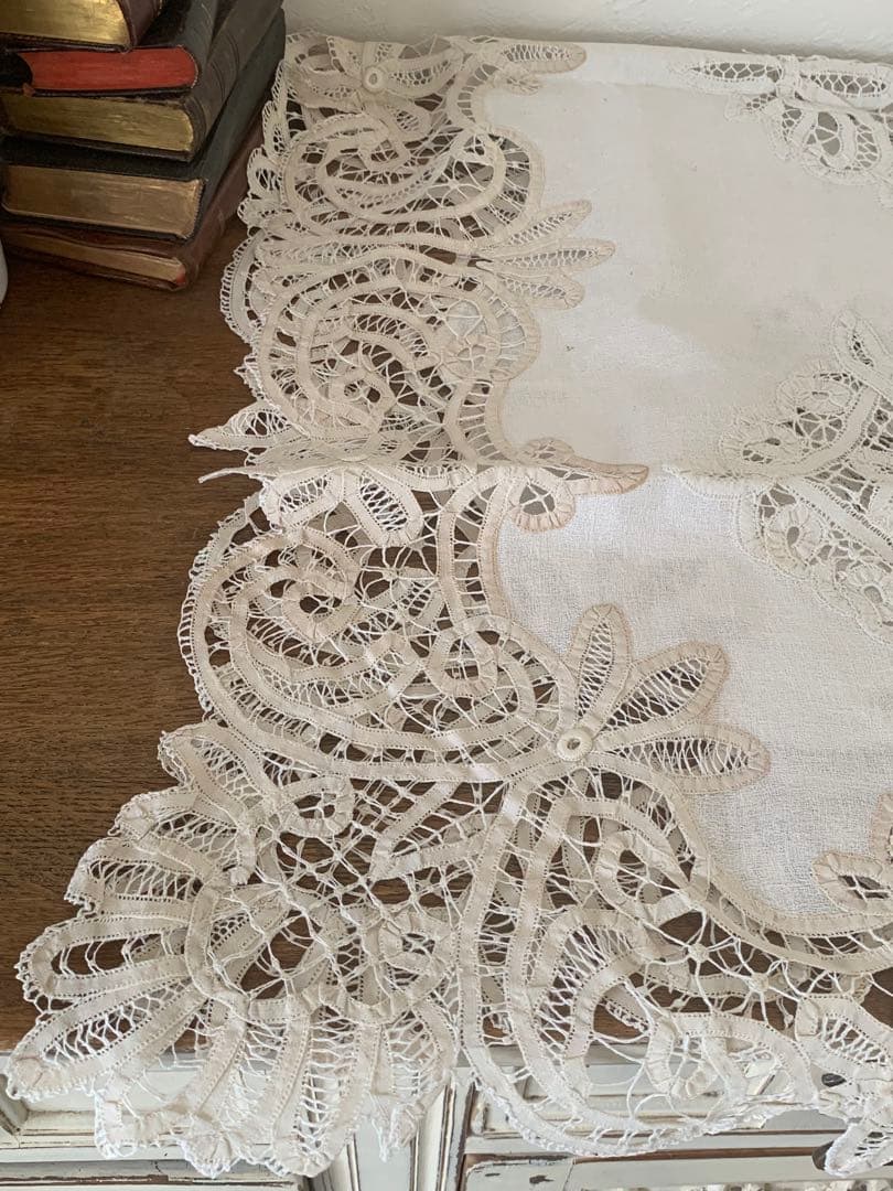 iori バテンレース　テーブルクロス　ハンドワーク　蚤の市