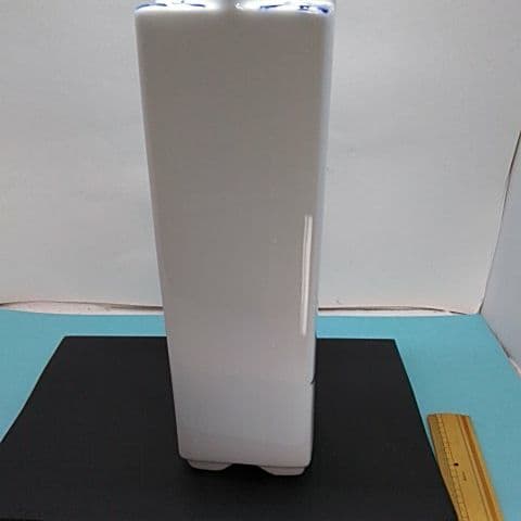 661蔵出し 美術 工芸 魯山作 有田焼 伊万里焼 色 鍋島 菖蒲の花