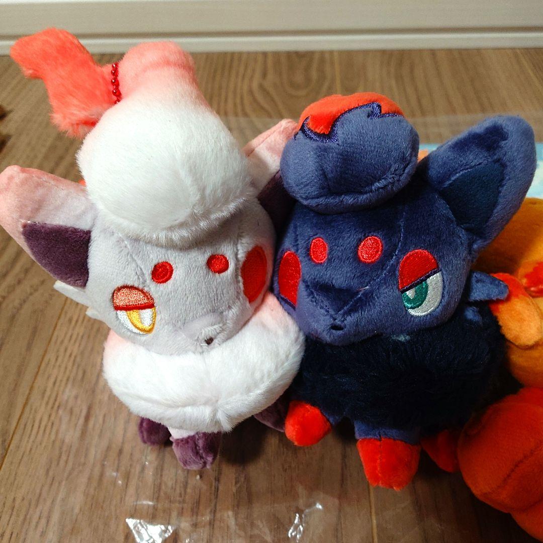 ポケモンセンター　ポケセン　限定　磁石でくっつくペアマスコット　マスコット