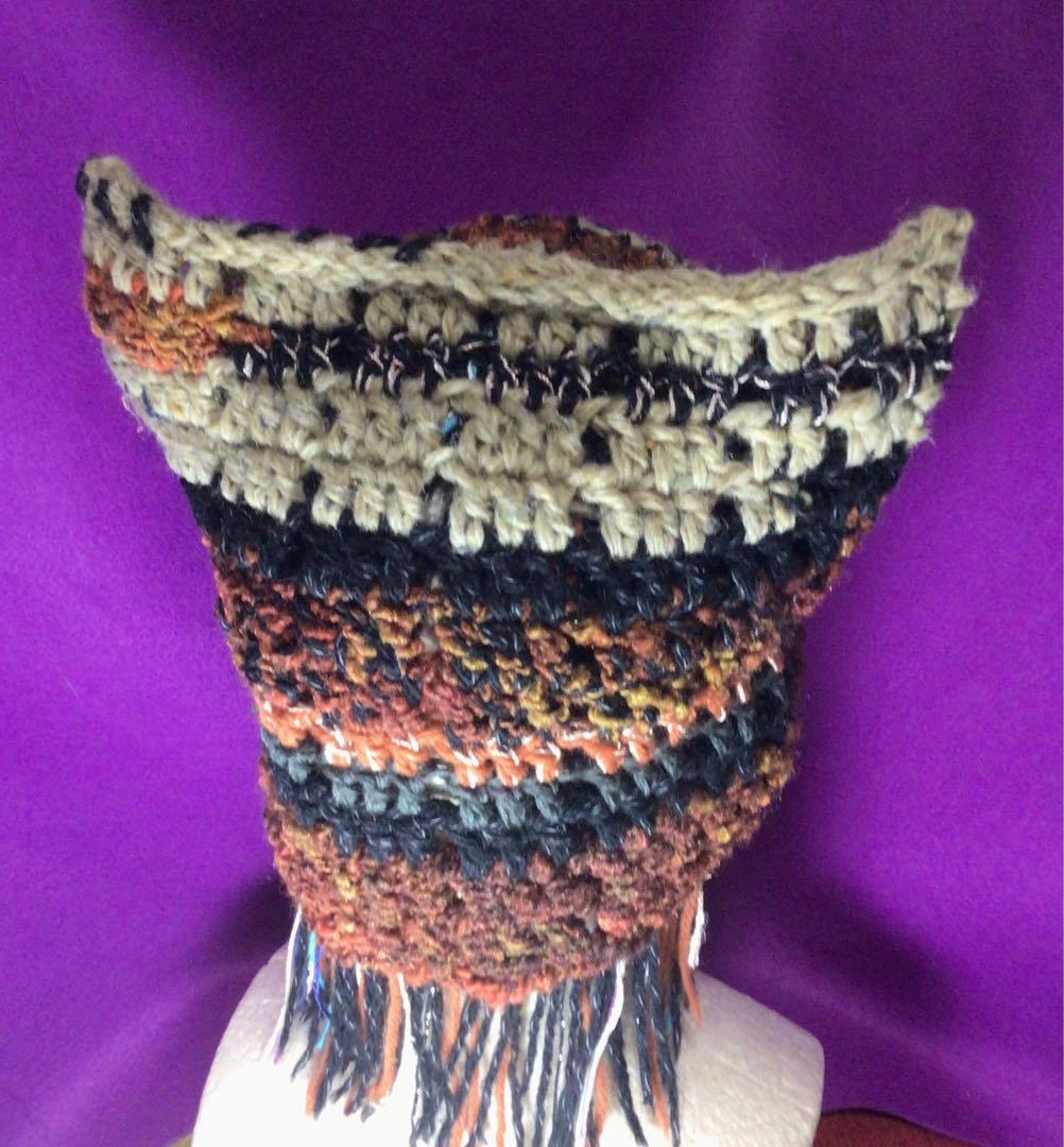 手作り猫耳ニット帽　茶　ベージュ　黒　モールみたいな糸　紐取り外し可能