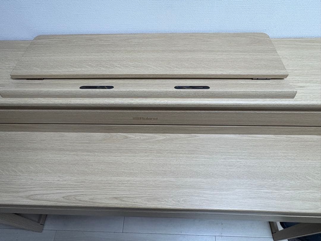 引取or直配送】ローランド HP704 88鍵 電子ピアノ ライトオーク - メルカリ