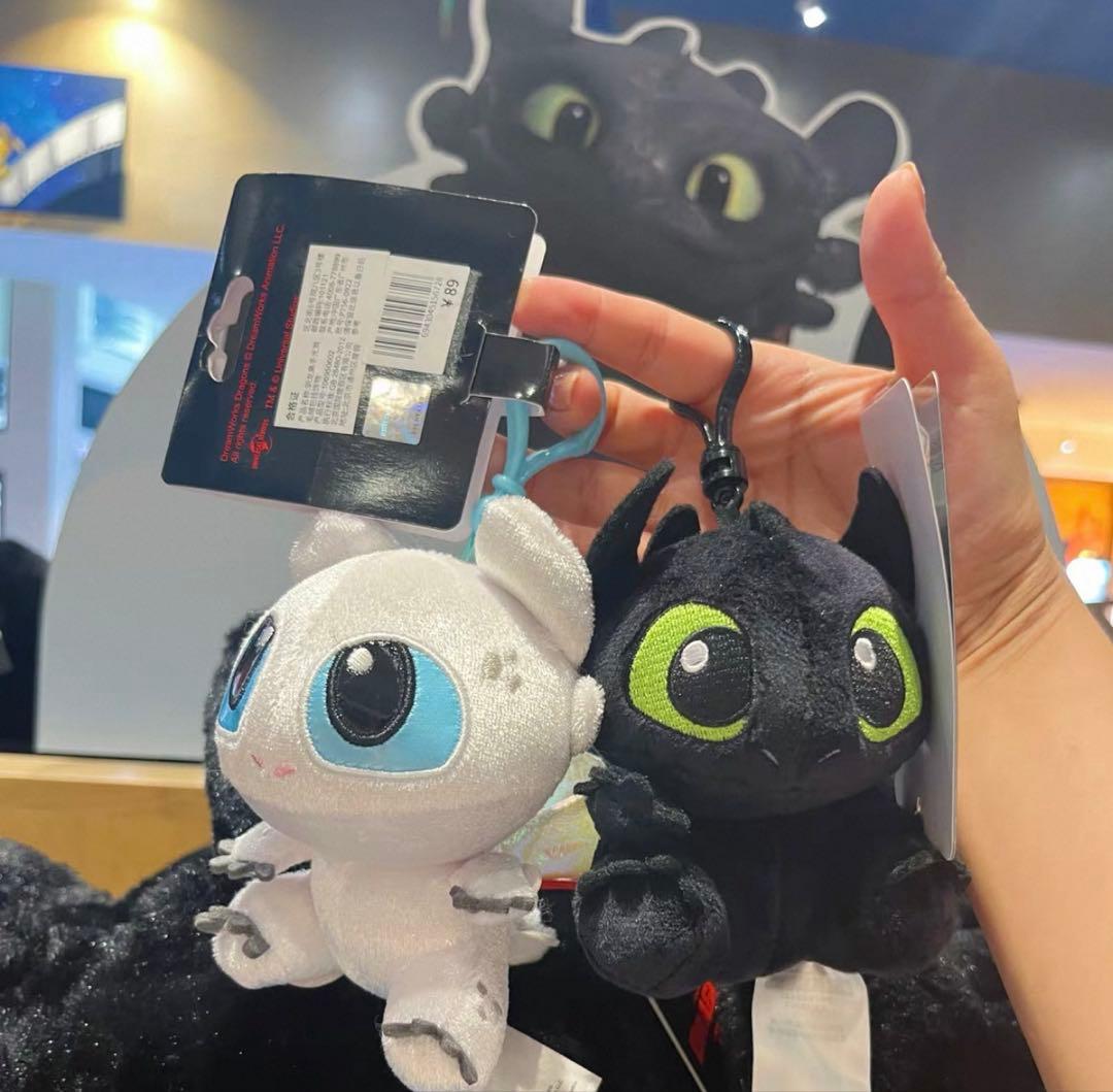 ユニバーサルスタジオ北京 ヒックとドラゴン トゥースレス ぬいぐるみ