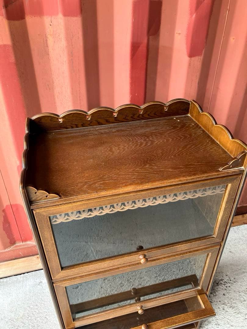 ガラスキャビネット　インテルナ南條