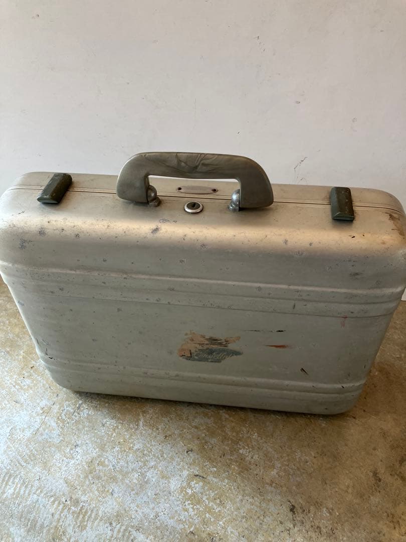 HALLIBURTON アルミニウムケース