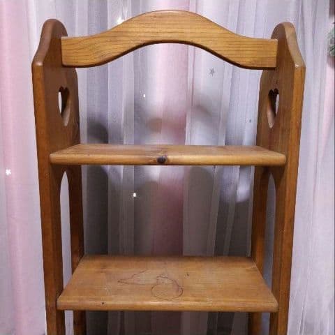 お値下げ カントリー 木製 ハートデザインがかわいい 持ち手付き 3段 ラック