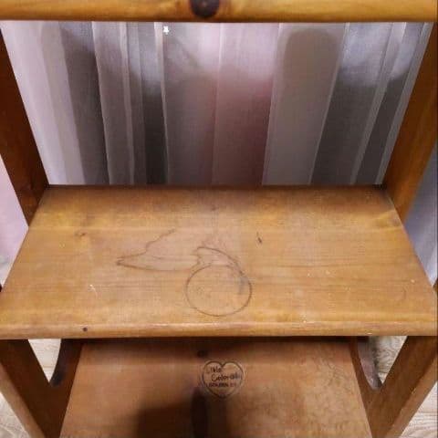 お値下げ カントリー 木製 ハートデザインがかわいい 持ち手付き 3段 ラック