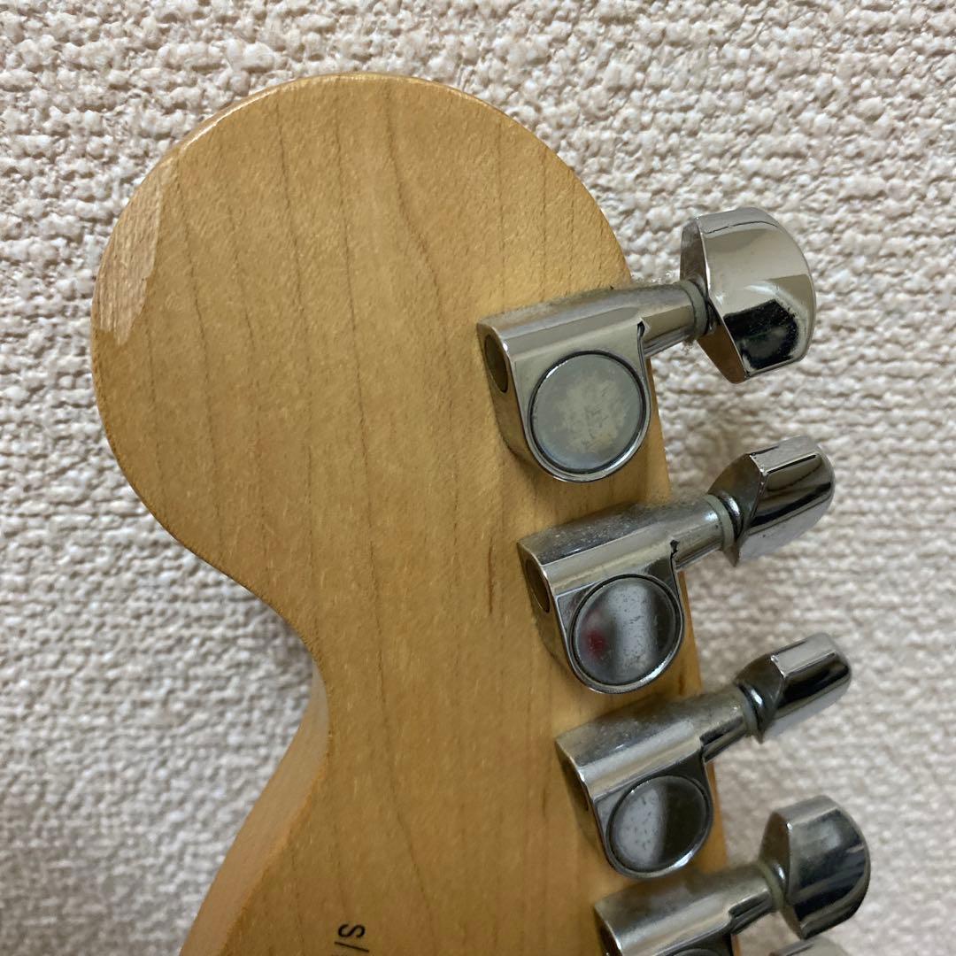SQUIER エレキギター　STRATOCASTER