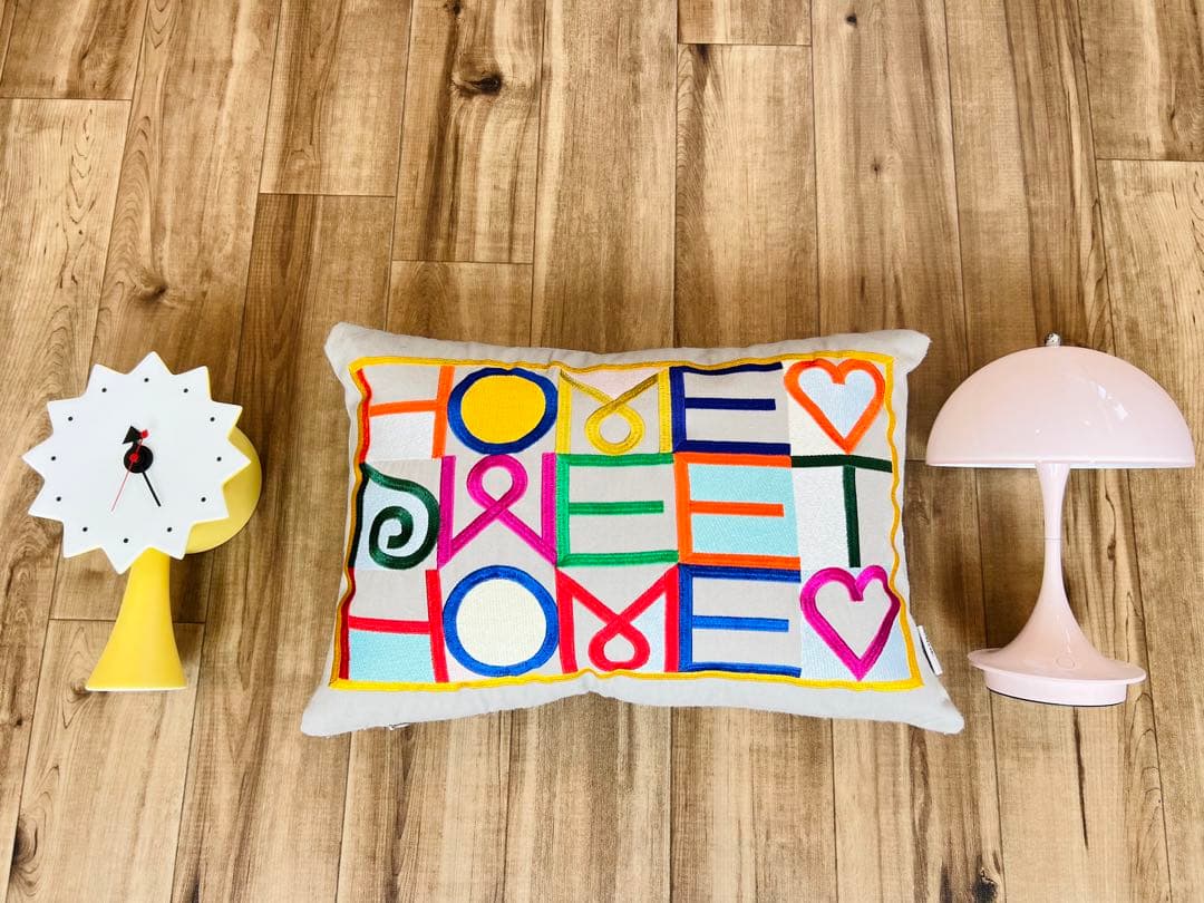 vitra : クッション(ピロー) 「Home Sweet Home」 - メルカリ