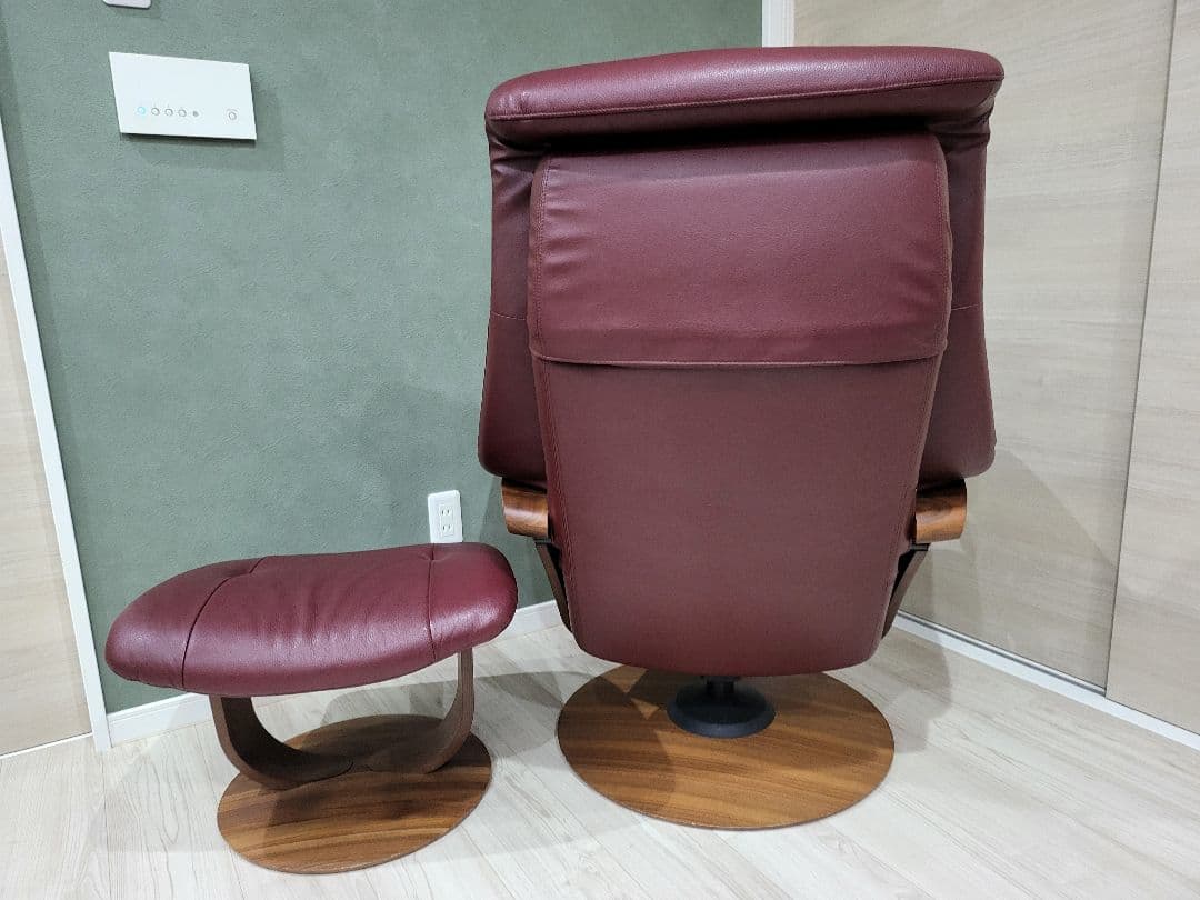 カリモク家具 ザ・ファースト リクライニングチェア オットマンセット