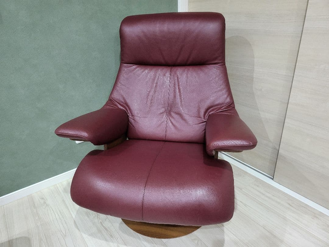 カリモク家具 ザ・ファースト リクライニングチェア オットマンセット