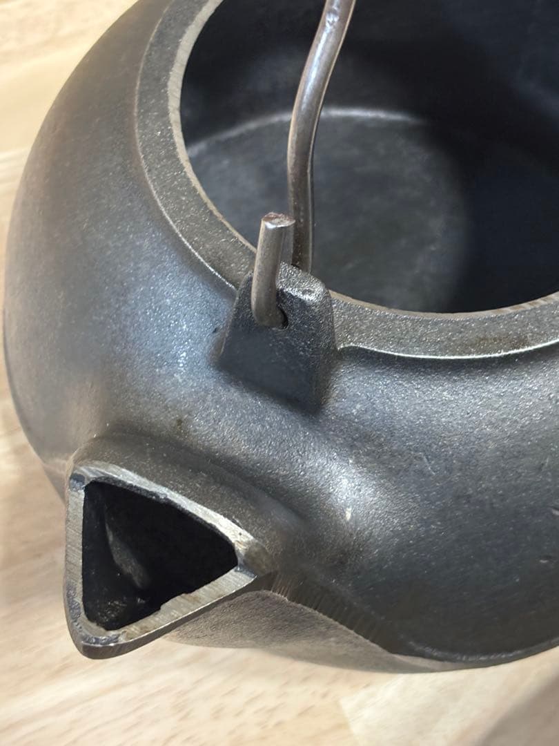 未使用LODGE ロッジ 鋳鉄ティーケトル 2TK2 スプリングハンドル 廃盤品