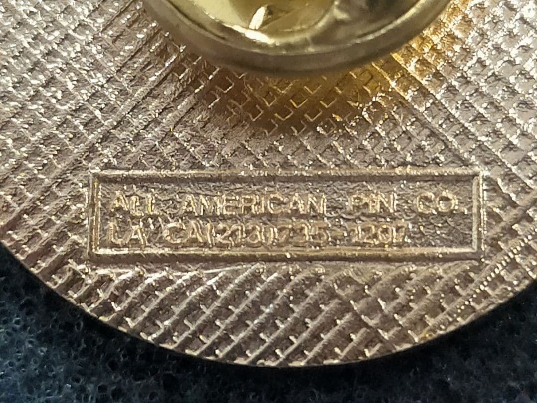 ☆B。「アメリカ ロサンゼルス市警察 ピンバッジ」。