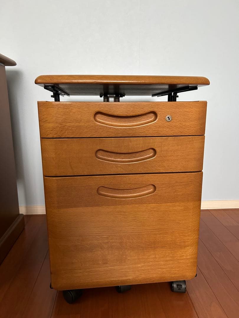 カリモク　学習机セット 4-2 袖机