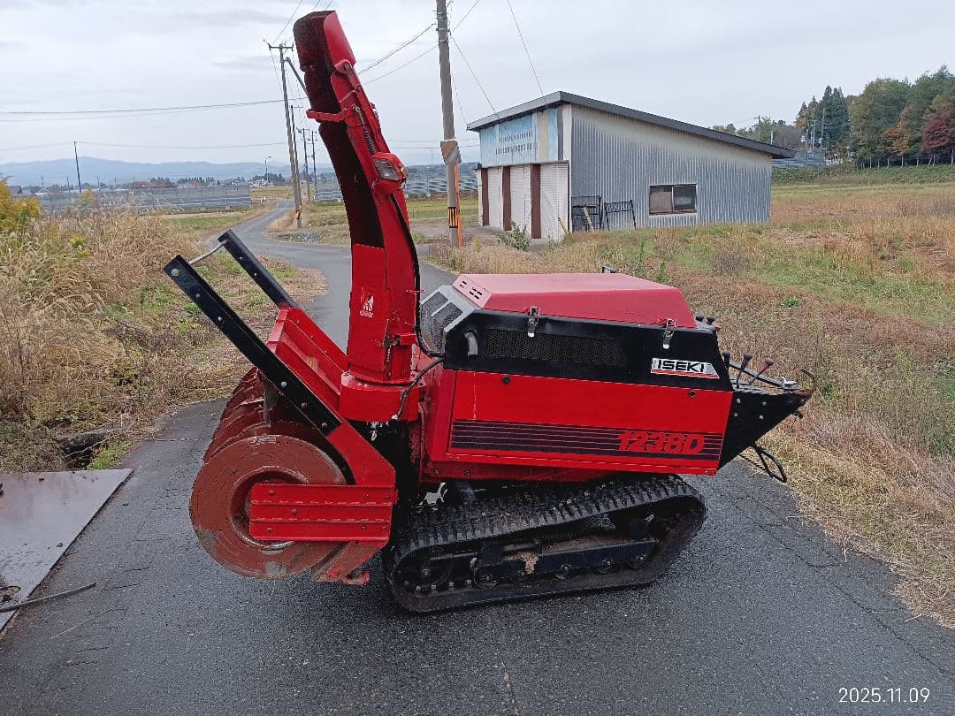 再値下げしました　希少イセキ38馬力除雪機ディーゼルターボ　山形
