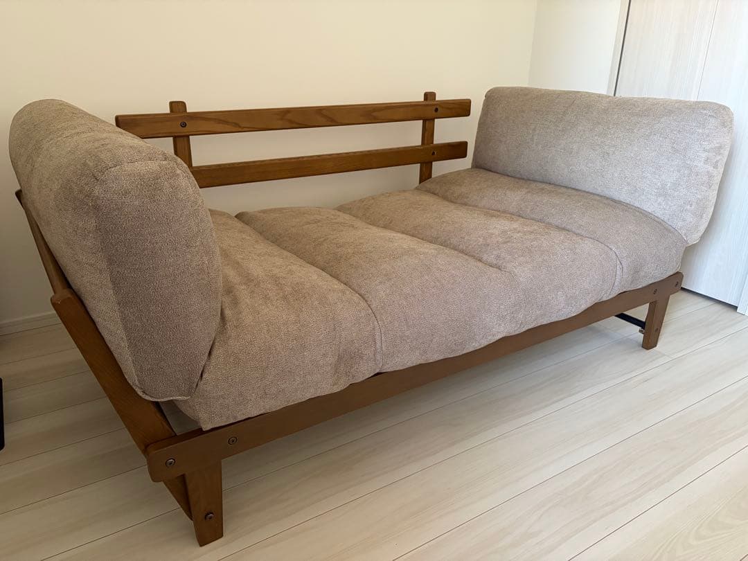 ベージュファブリックソファ 2人掛け