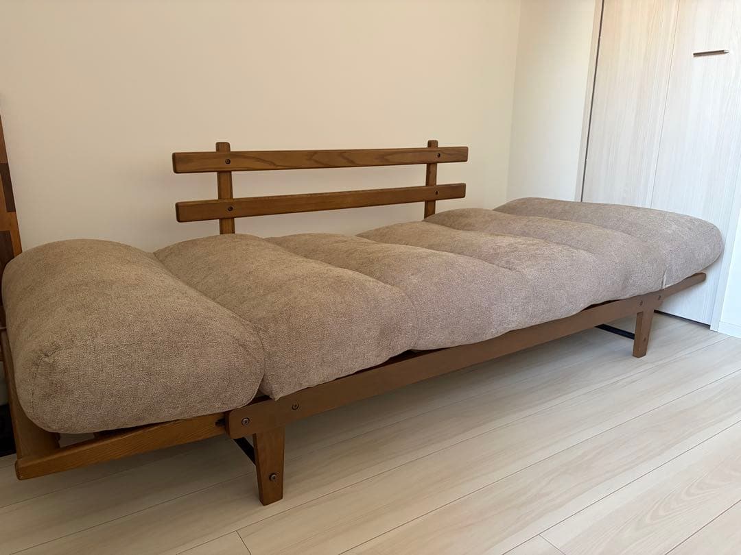 ベージュファブリックソファ 2人掛け