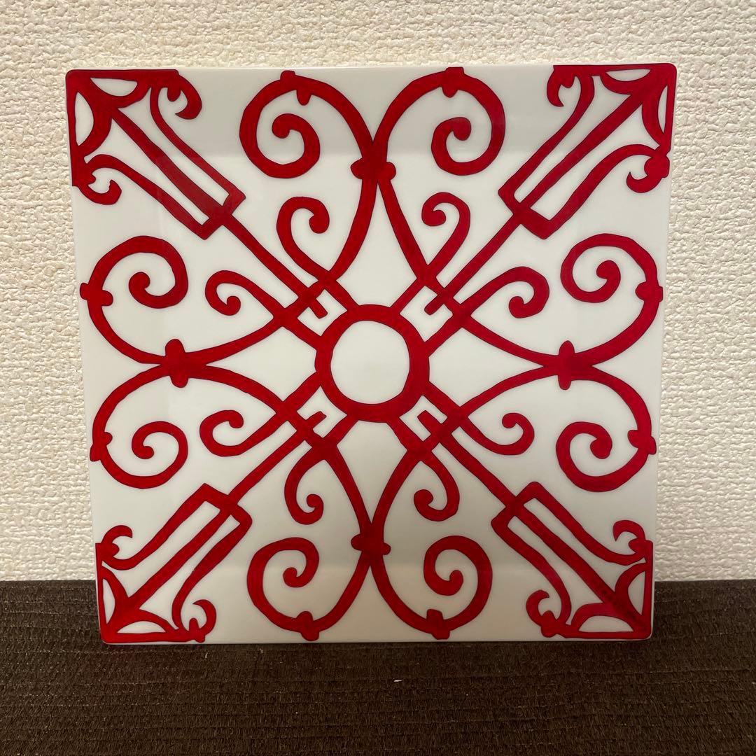 エルメス　ガダルキヴィール　スクエアプレート　デザートプレート　19.5cm