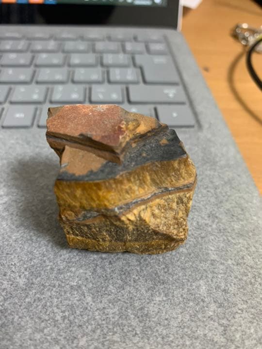 祖父から成人祝いに貰った謎の石