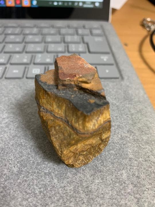 祖父から成人祝いに貰った謎の石