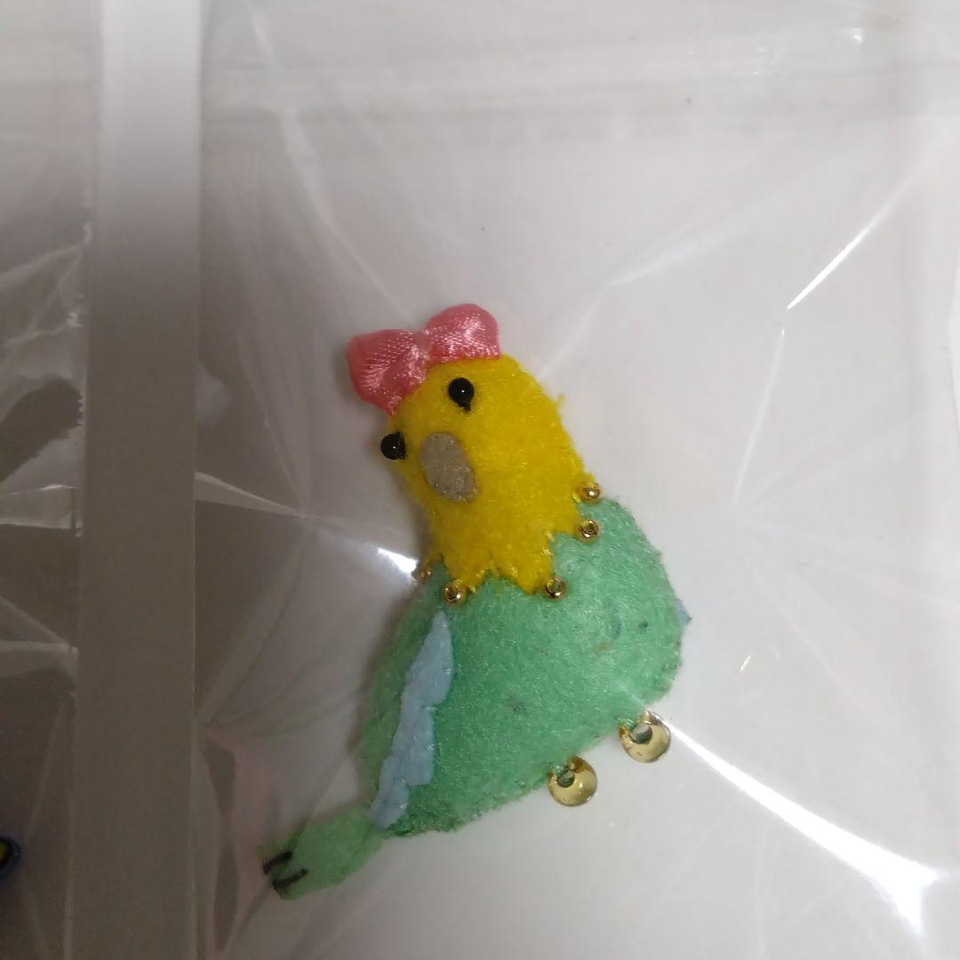 フランシュリッペ　ブローチほかまとめうり