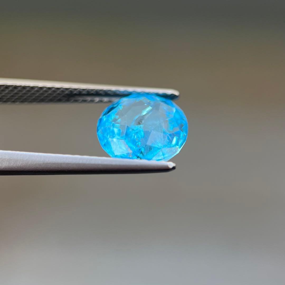 天然スイスブルートパーズルース