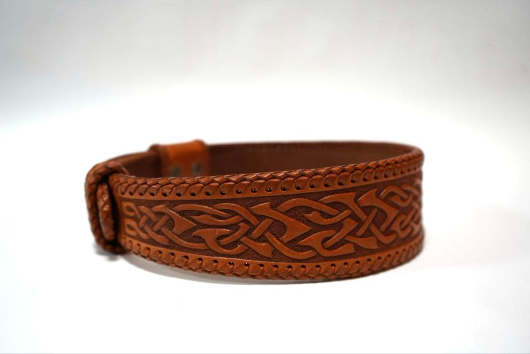 LEATHER TUNA カービング　レザーベルト