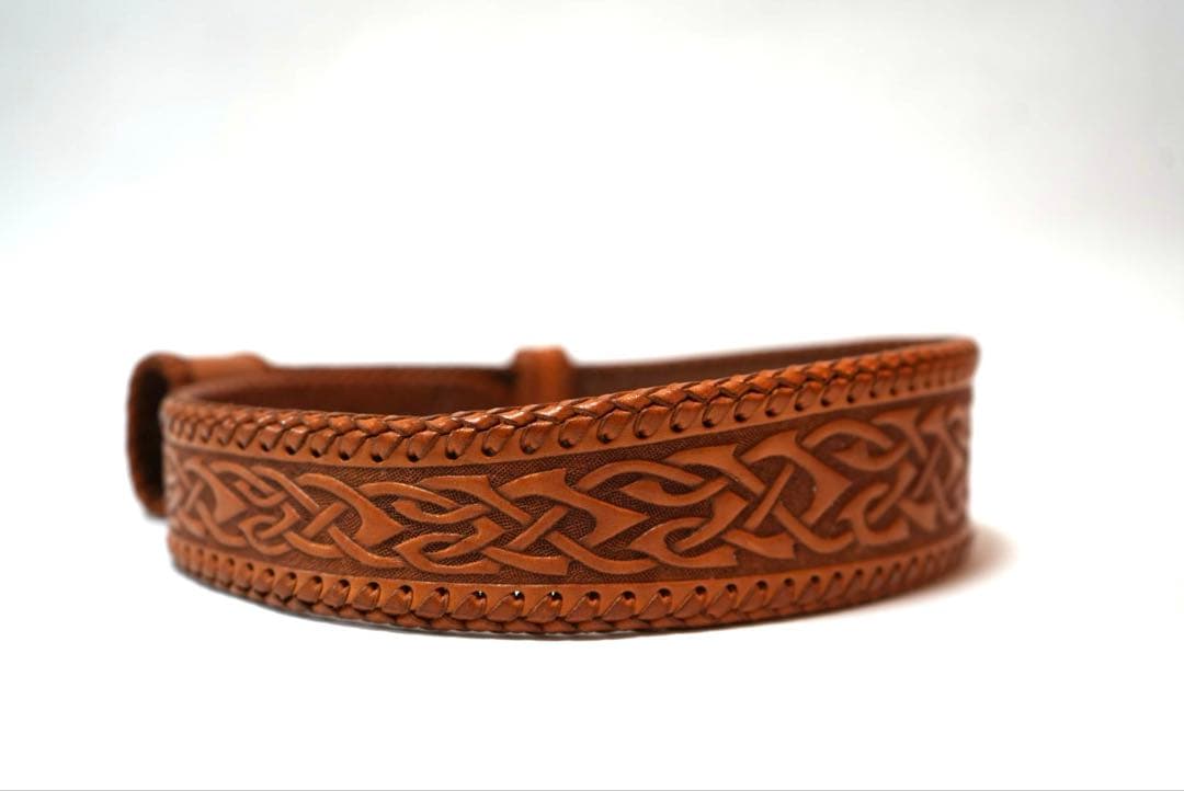 LEATHER TUNA カービング　レザーベルト