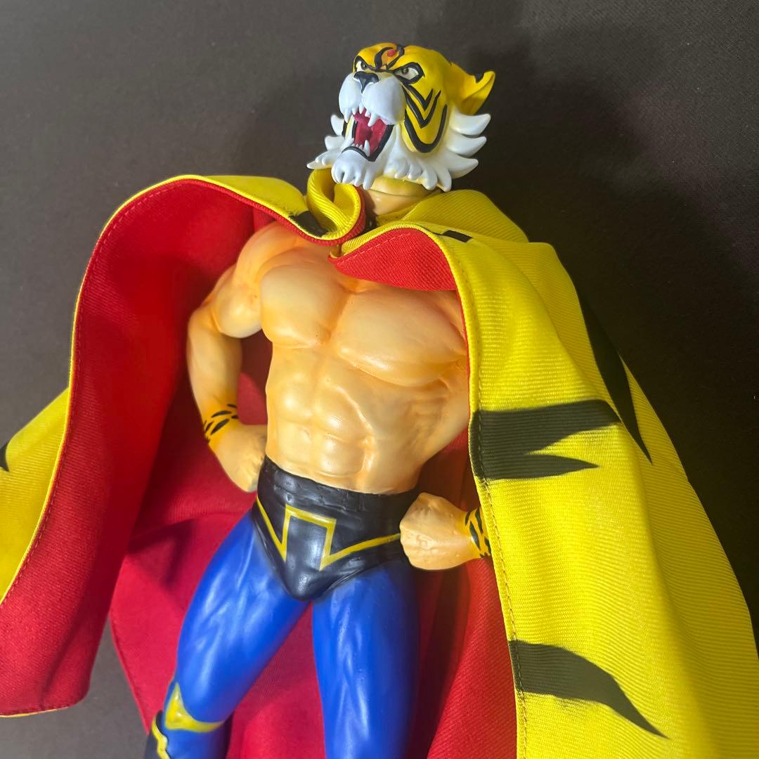 新品未使用】タイガーマスク二世 フィギュア 海外 - メルカリ