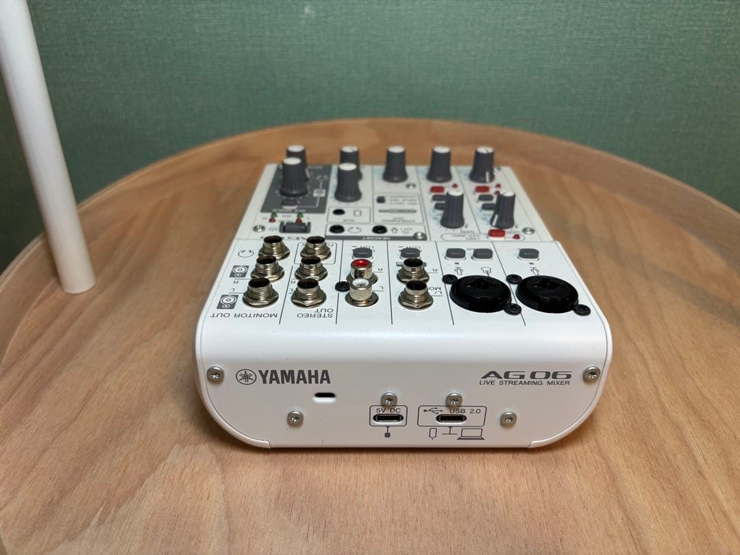【配信スタートセット】YAMAHA AG06MK2＋YCM01おまけ付き／箱あり