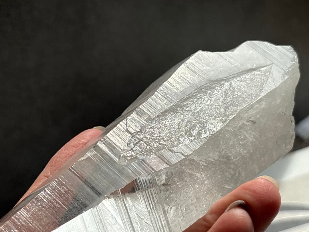 《レムリアンシード＊大型ポイント×クォーツイン・虹入り》