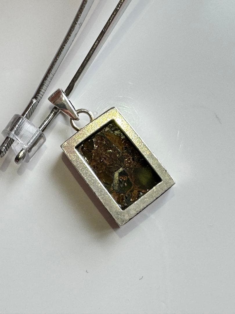 【ジェパラ隕石】パラサイト隕石　ペンダントトップ
