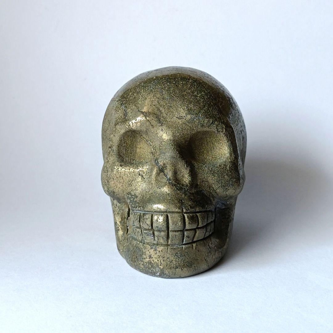 スカル　990g　パイライト　黄鉄鉱　骸骨　髑髏　ドクロ　天然石　置物