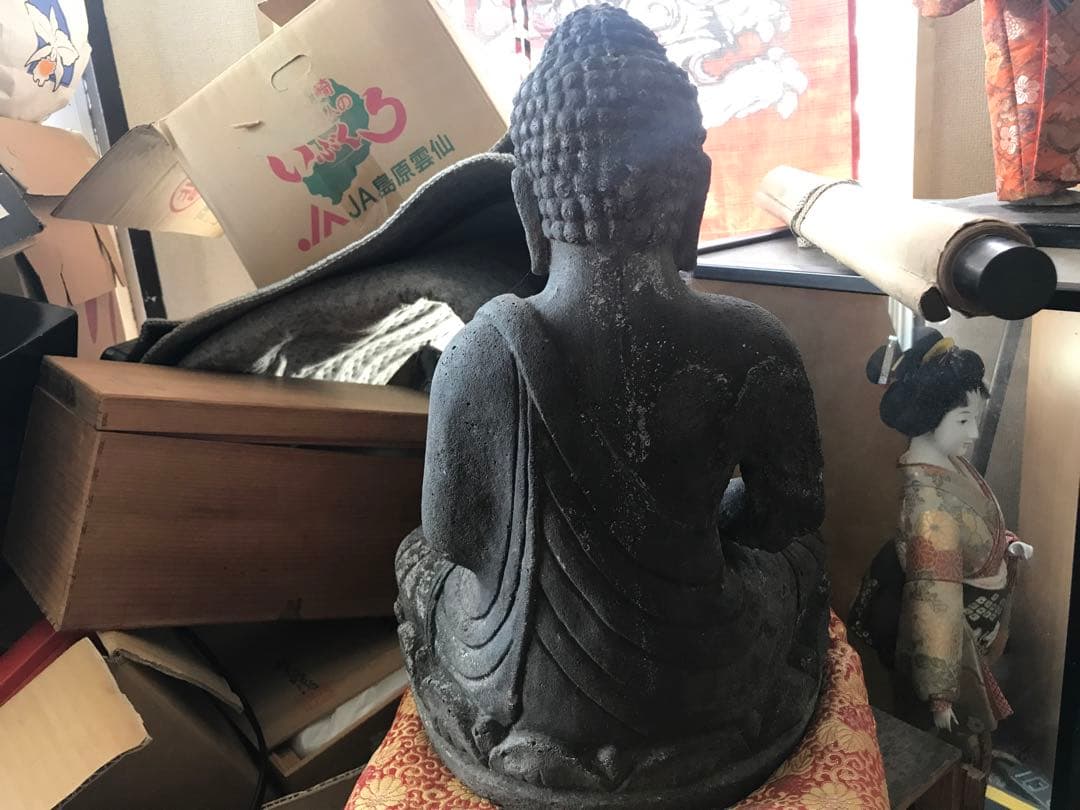 仏像　石　释迦如来