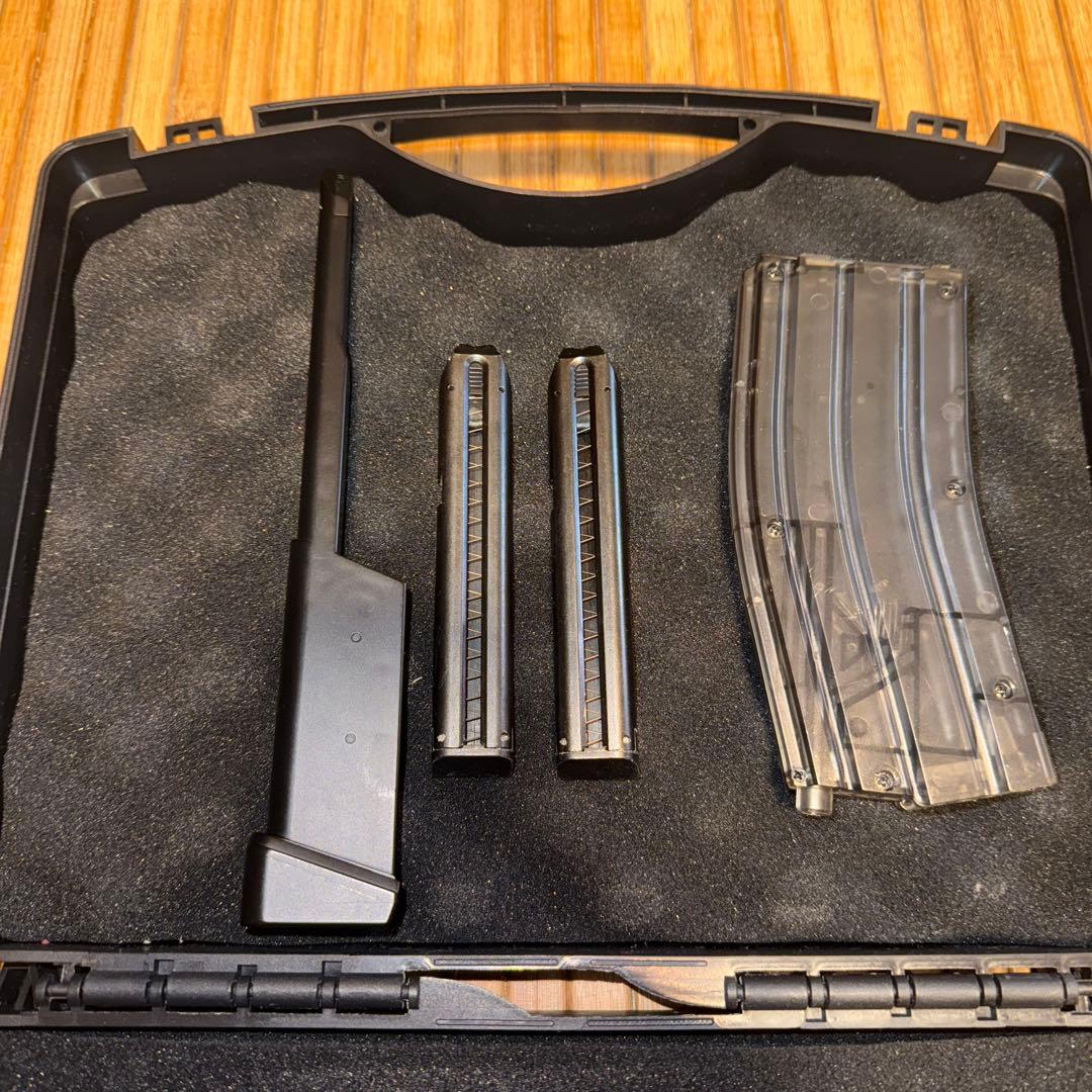 東京マルイ 電動 グロック18c 超お得フルセット【エアーガン卒業】