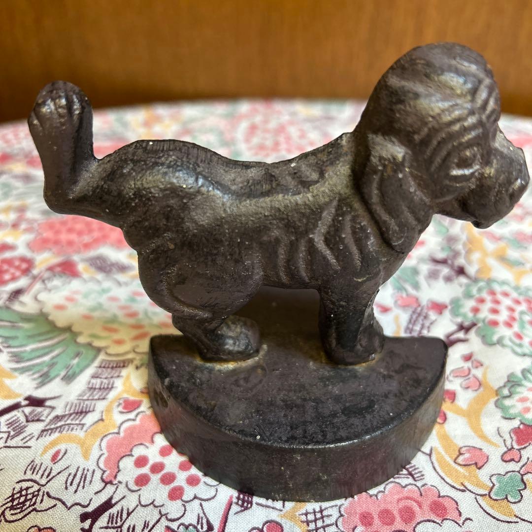 レアユニークデザイントスカノ鋳物アイアンいたずら(オシッコ)する犬ドアストッパー