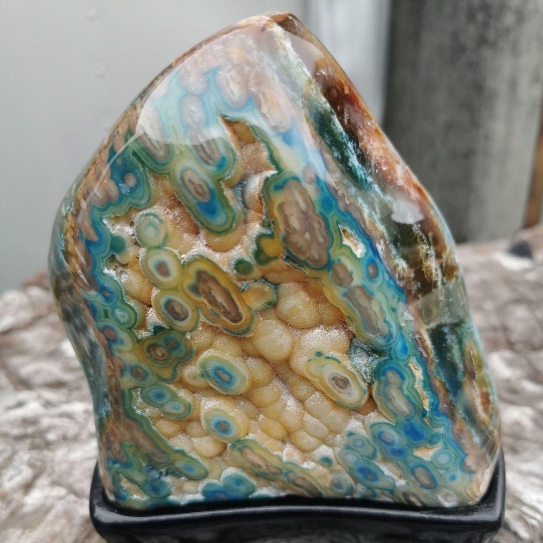 ブラジル産　アゲート　1.8キロ　瑪瑙　鑑賞石　石　置物　オブジェ　インテリア