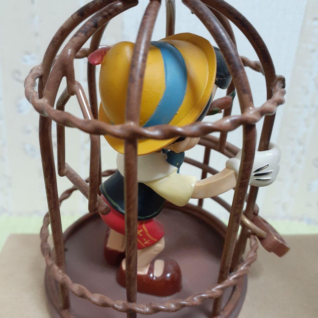 ディズニー オーナメント フィギュア ピノキオ ストロンボリ劇場