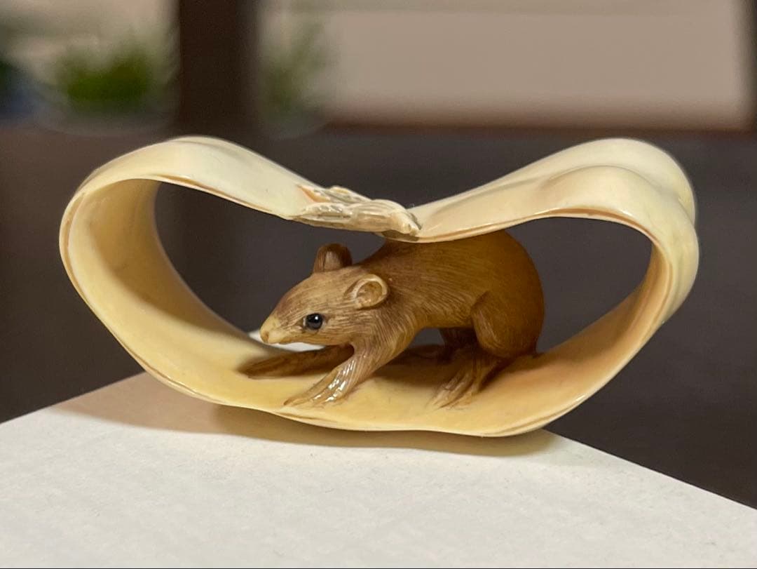 『ネズミ』 根付 　　（提げ物 /緒締め /帯留め /Netsuke）