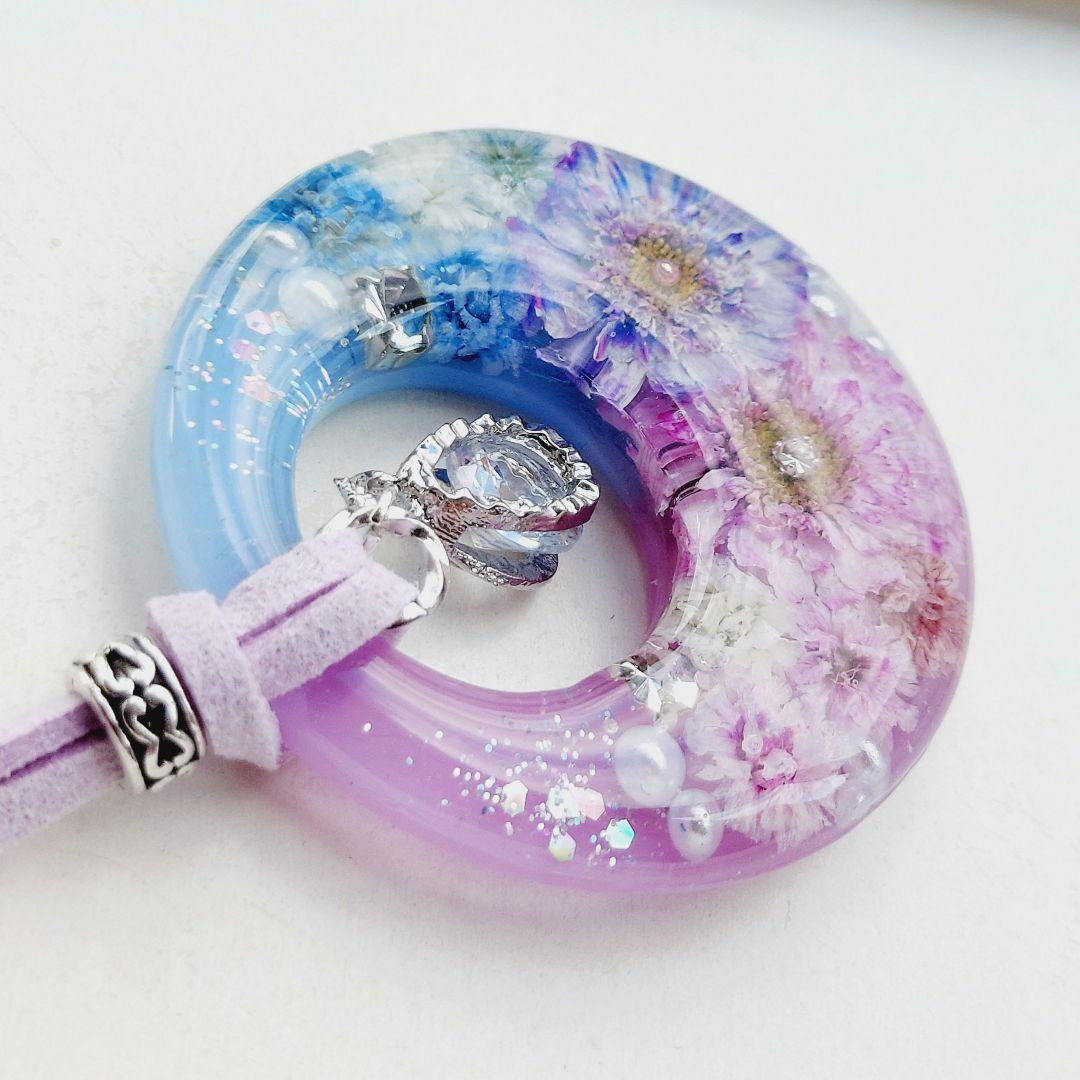 【1708】レジン　マトリカリア　ネックレス　ペンダント　ハンドメイド